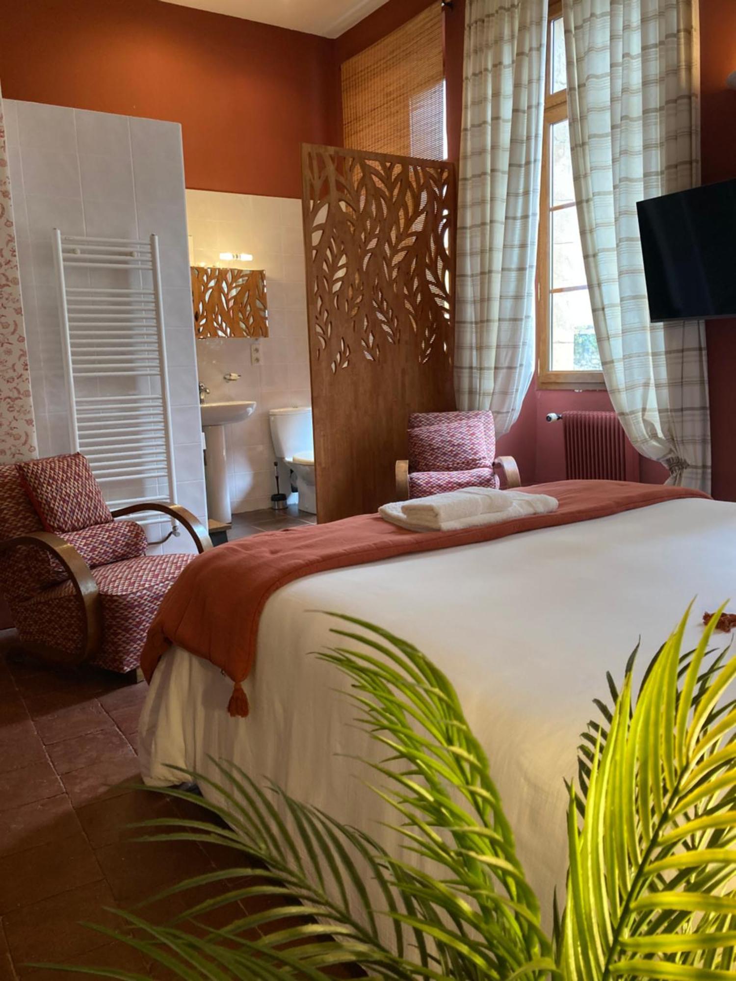 Les Ordalies Hotell Castelnaudary Eksteriør bilde